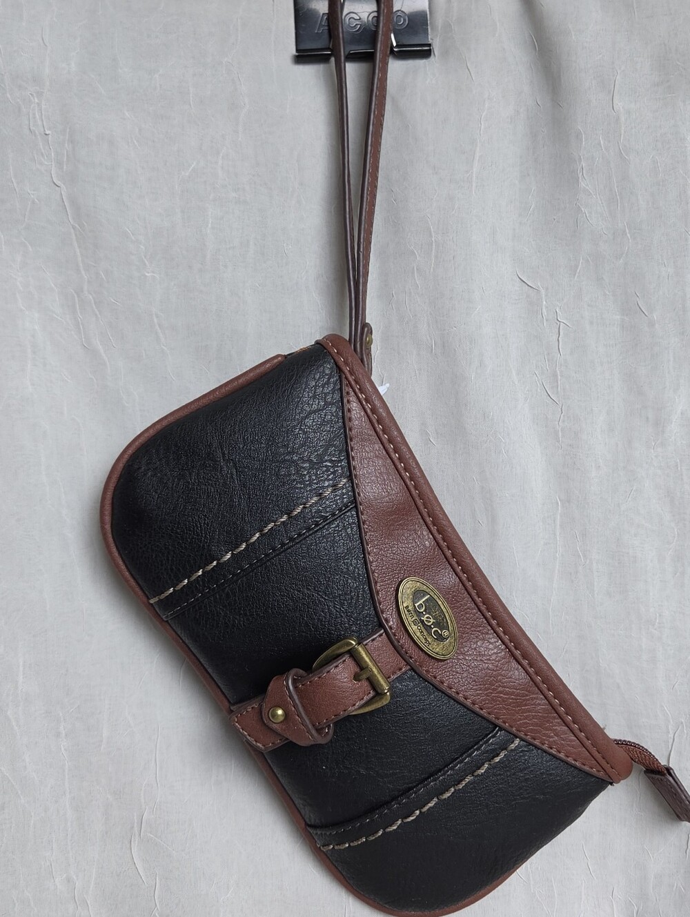 B.O.C. (Børn Concept) Tricolor Faux Leather Wristlet Wallet